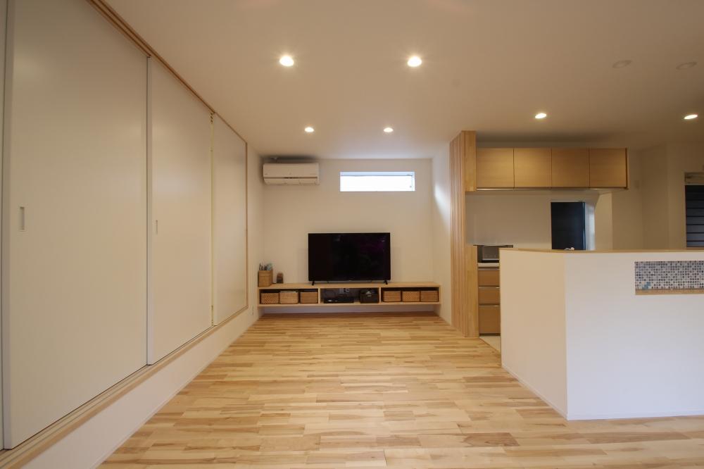 建具を閉めた風景