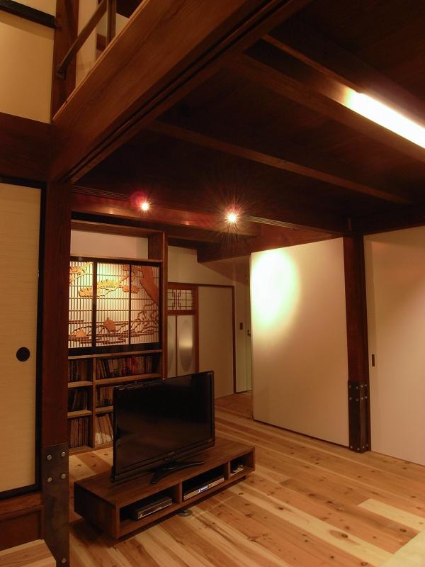 建具は以前の家のものを再利用