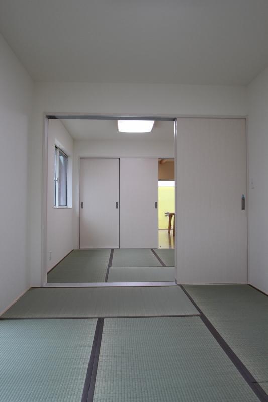 親世代が使う二間続きの和室