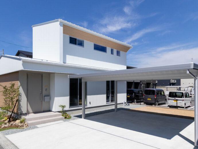 米子市小田原工務店が施工した新築2階建ての注文住宅、U様邸265の施工例アイキャッチ写真。